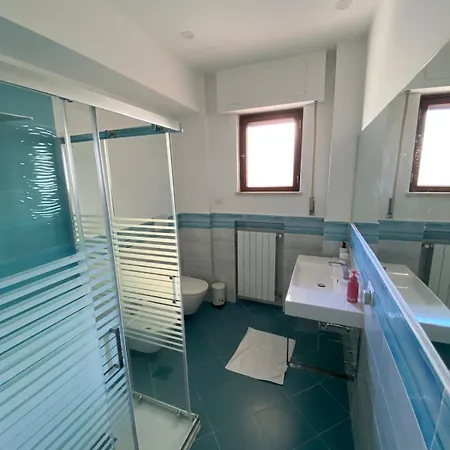 Dea 3br 2 Baths Center